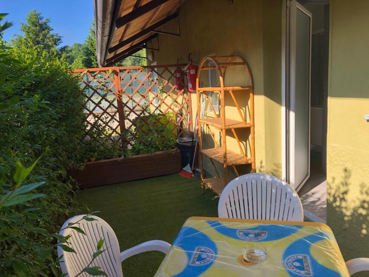 Camping Montorfano Exteriér fotografie
