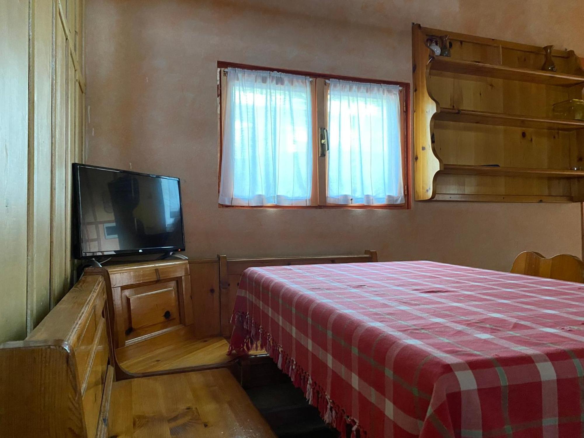 Camping Montorfano Exteriér fotografie