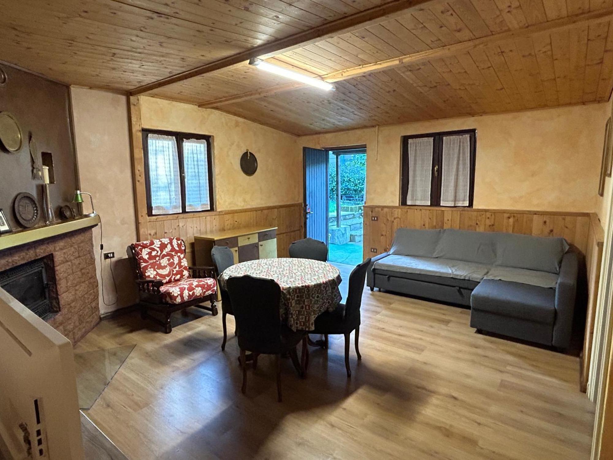 Camping Montorfano Exteriér fotografie