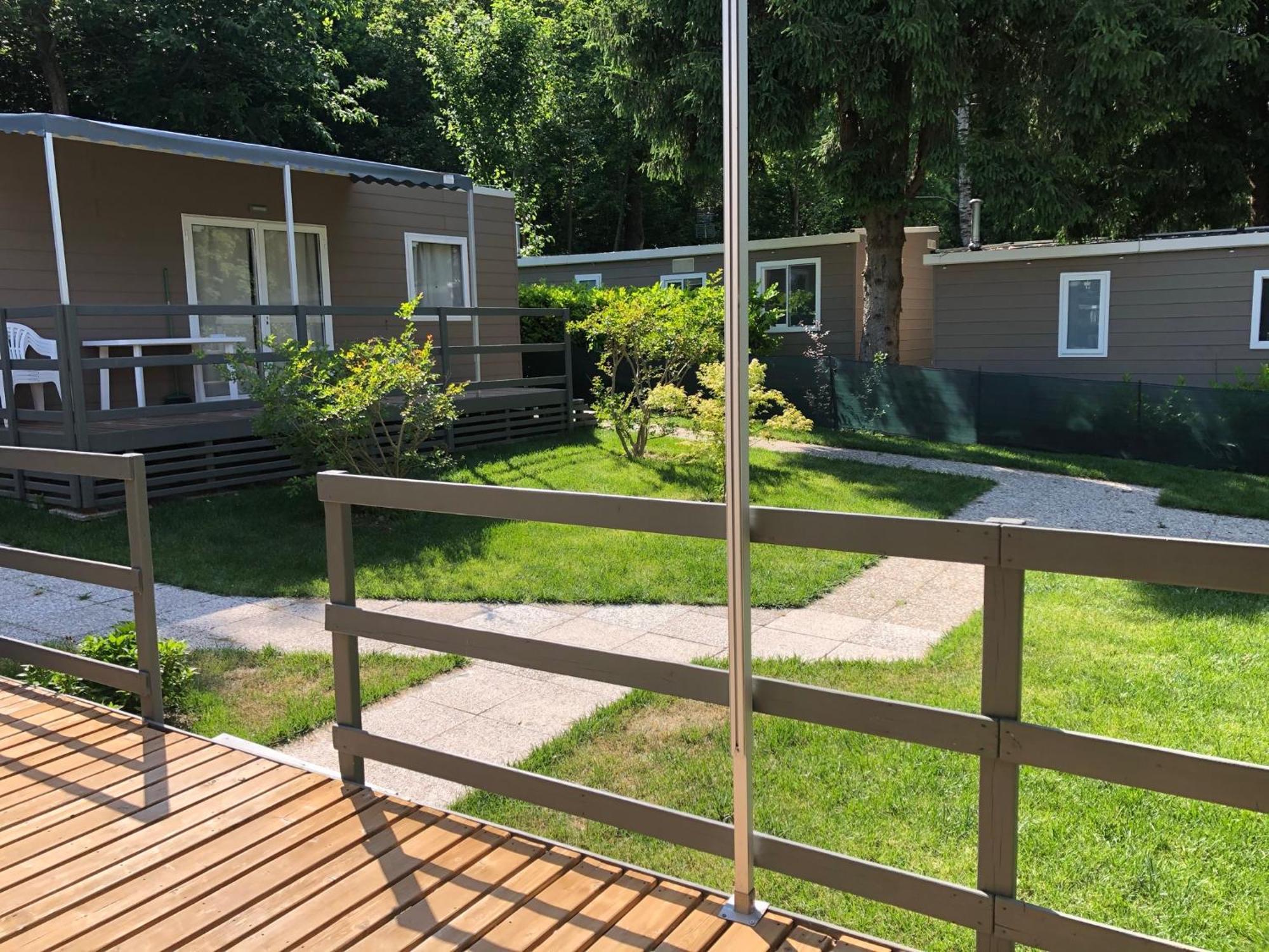 Camping Montorfano Exteriér fotografie